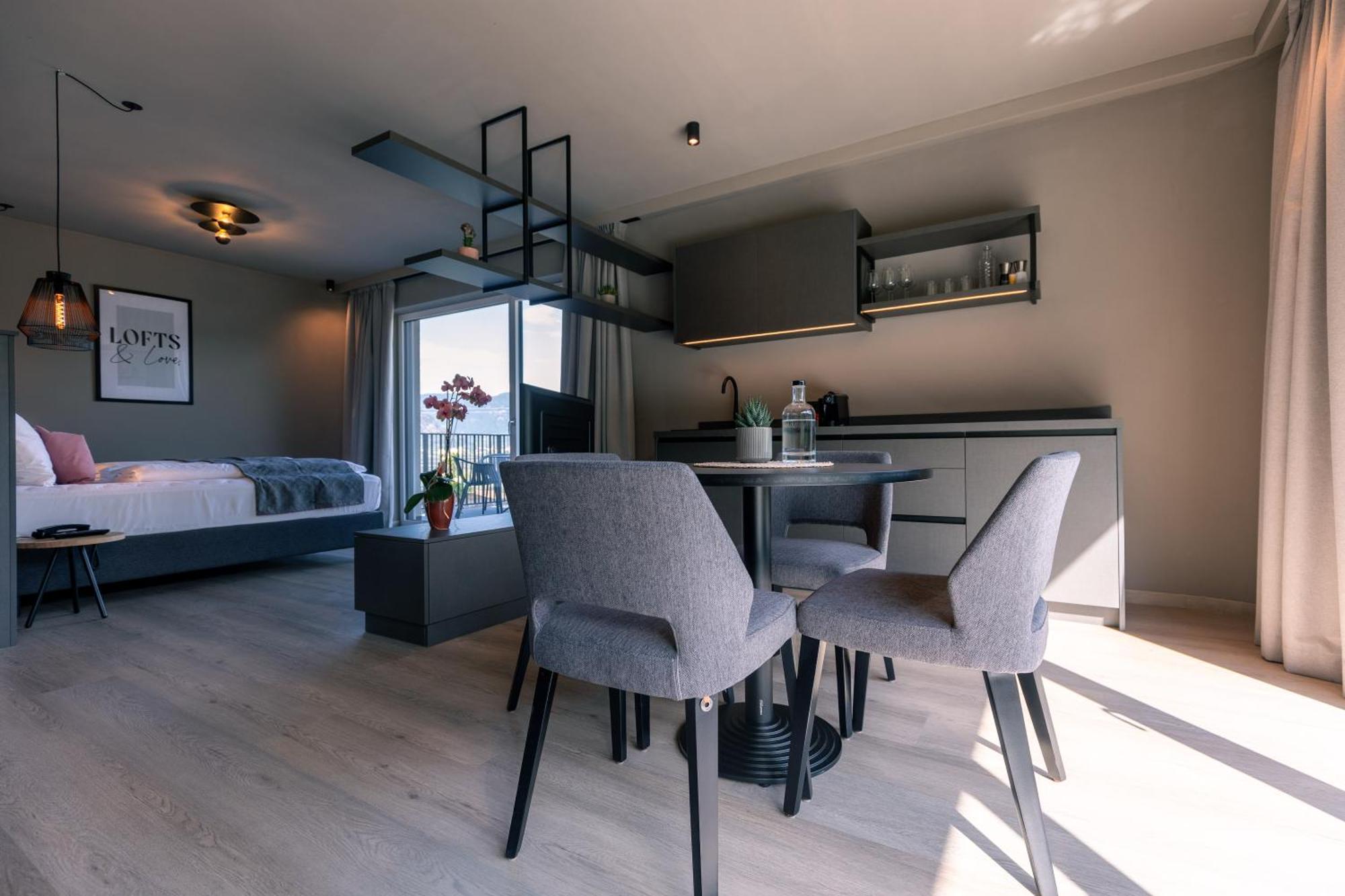 Belia Lofts - Adults Only - Apartments Аппиано-Сулла-Страда-дель-Вино Экстерьер фото