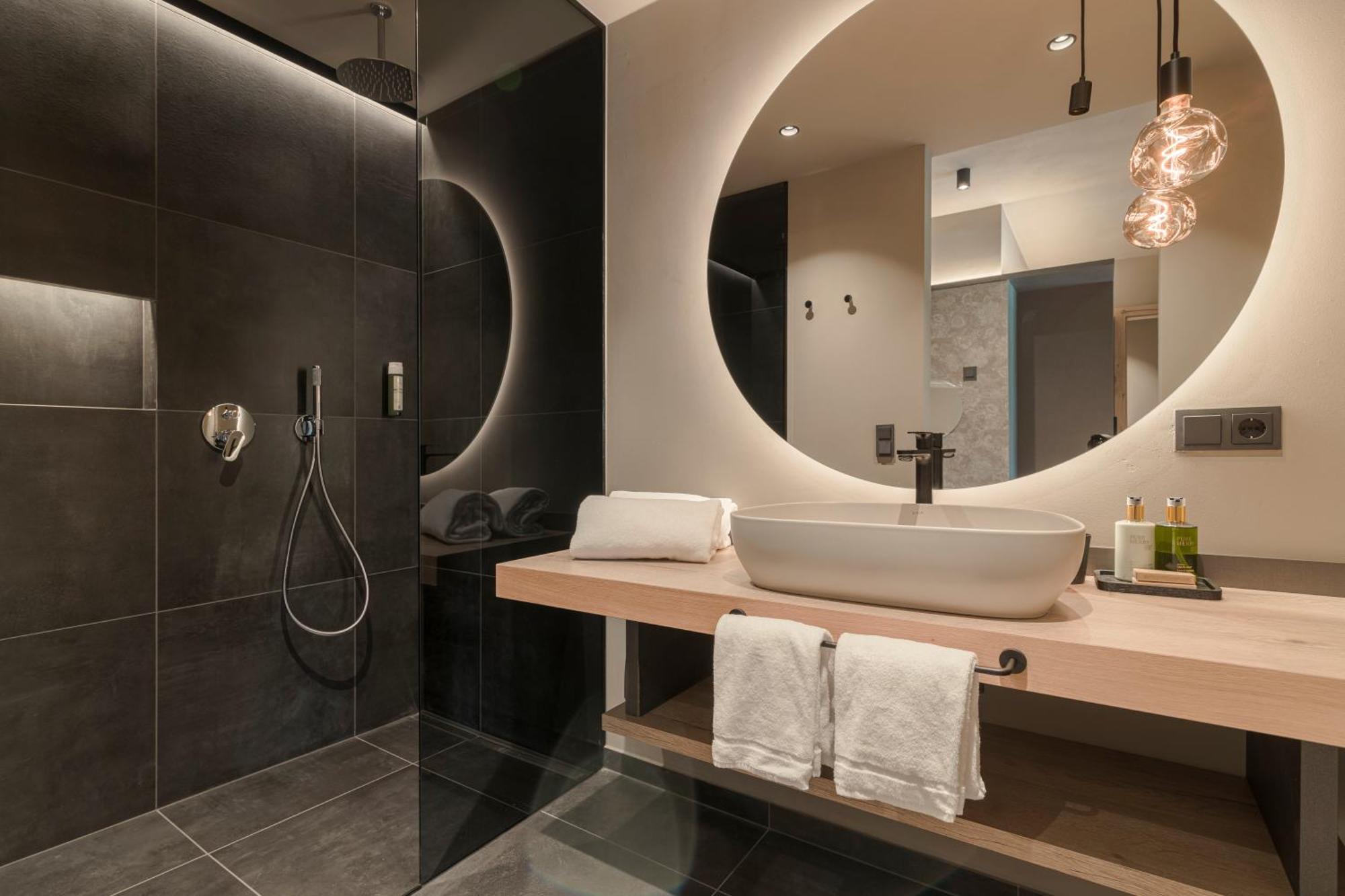 Belia Lofts - Adults Only - Apartments Аппиано-Сулла-Страда-дель-Вино Экстерьер фото